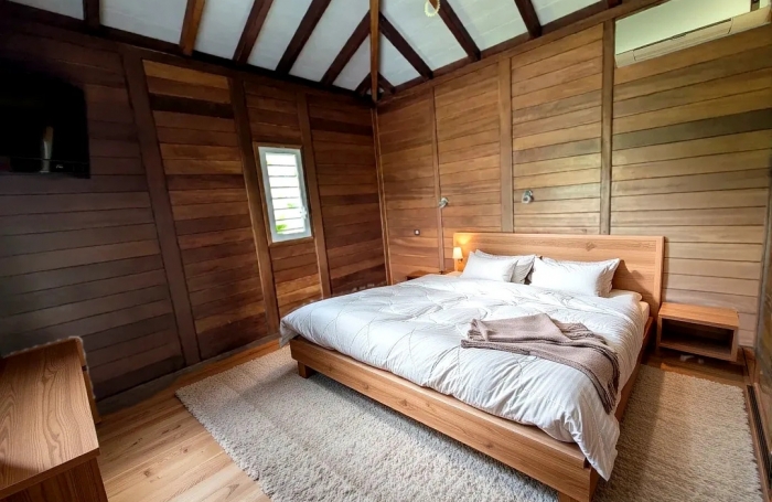 VILLA T5 AVEC PISCINE VUE MER SANS VIS AVIS