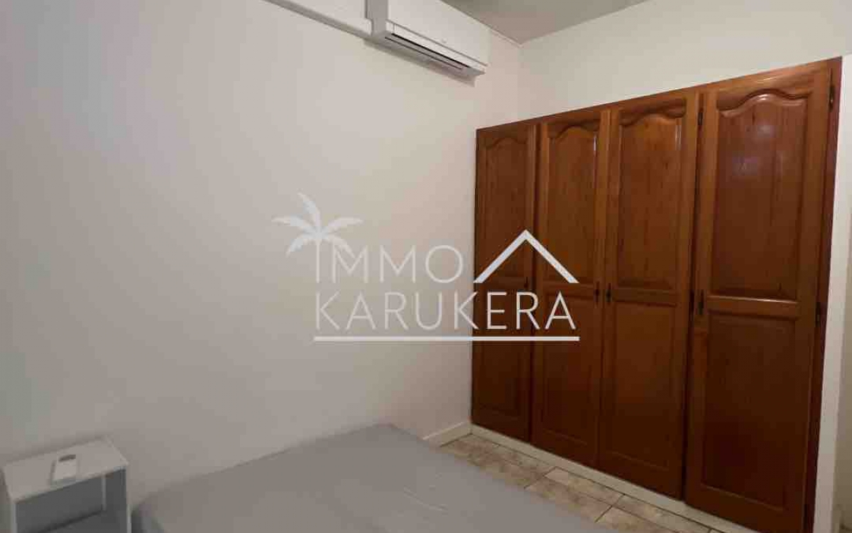 Bas de villa &agrave; Saint-Claude