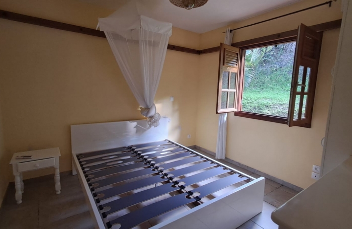 LOCATION-VILLA AVEC PISCINE BOUILLANTE- T5 VUE MER