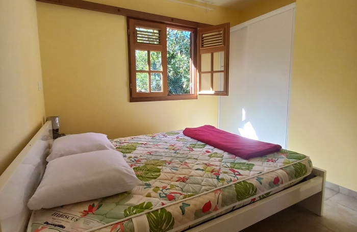 LOCATION-VILLA AVEC PISCINE BOUILLANTE- T5 VUE MER