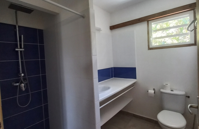 LOCATION-VILLA AVEC PISCINE BOUILLANTE- T5 VUE MER