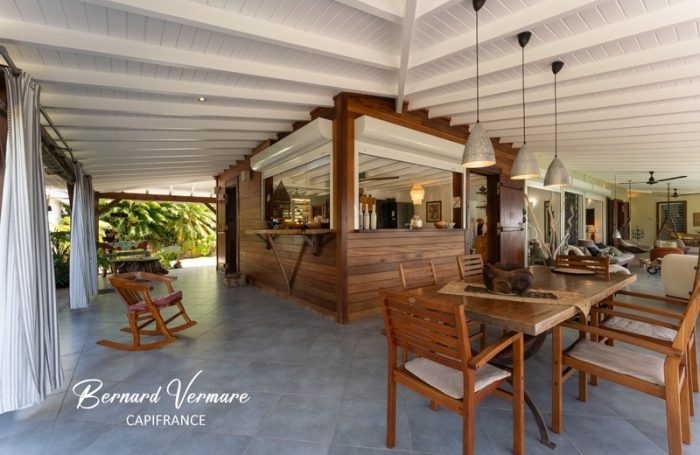 Vente Maison 196m&sup2; 8 pièces Grand Bourg