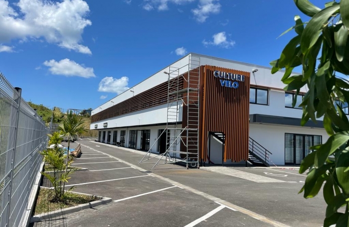 Location Local commercial 97139