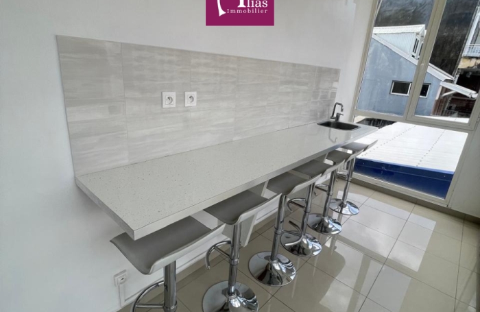 &Agrave; louer   Bureau 10 m2   R2   Rue Fr&eacute;bault, Pointe-&agrave;-Pitre