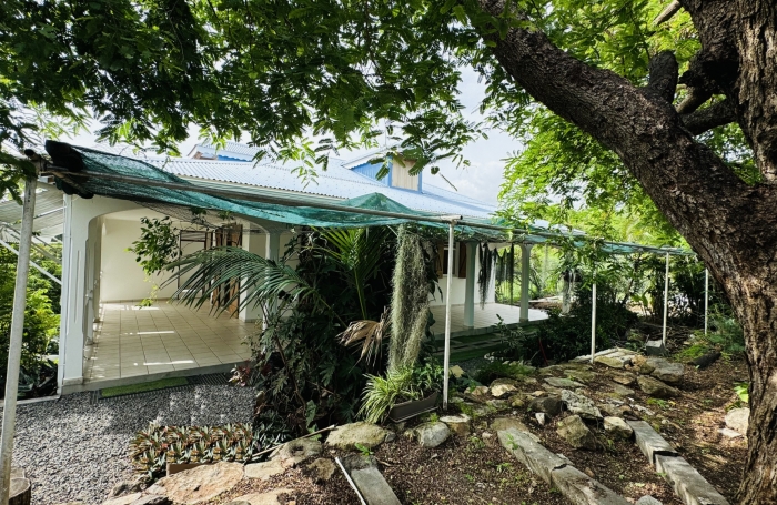 MAISON INDIVIDUELLE VUE MER T3BIS VIEUX-HABITANTS PROCHE BASSE-TERRE