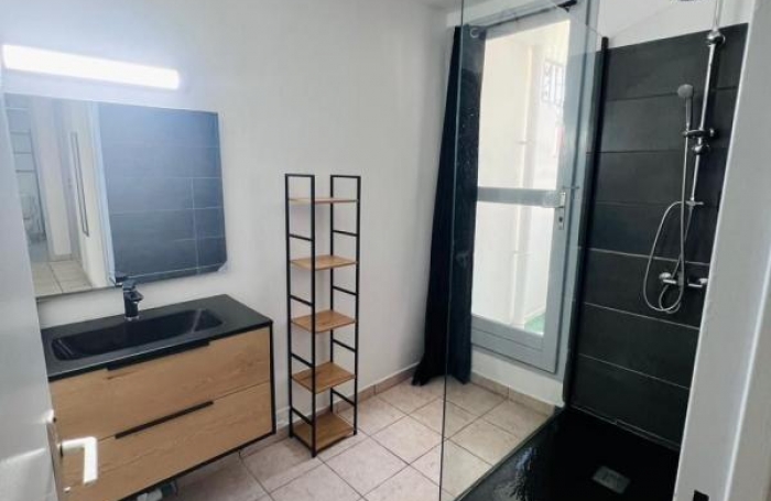 Vente Appartement 67m&sup2; 4 pièces Les Abymes