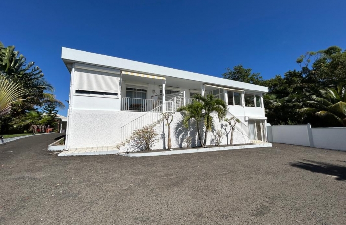 Vente Immeuble 500m&sup2; 11 pièces Sainte Anne