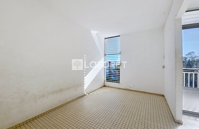 Vente Appartement 58.85m&sup2; 4 pi&egrave;ces Les Abymes