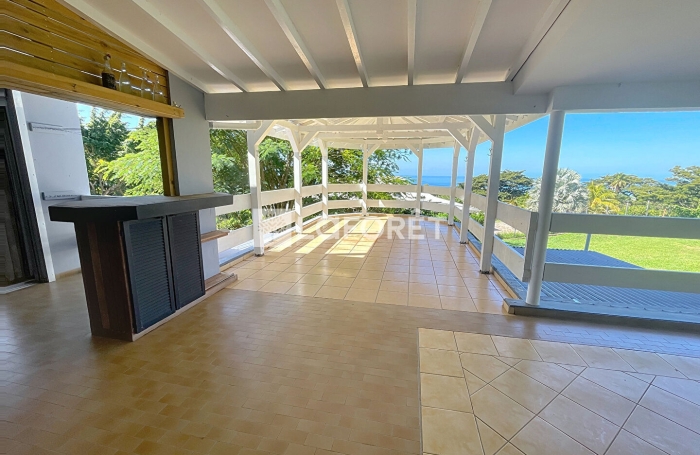 Vente Maison 175m&sup2; 8 pi&egrave;ces Saint Claude