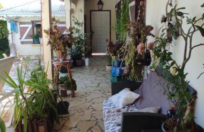 Vente Maison 118m&sup2; 4 pièces Sainte Rose