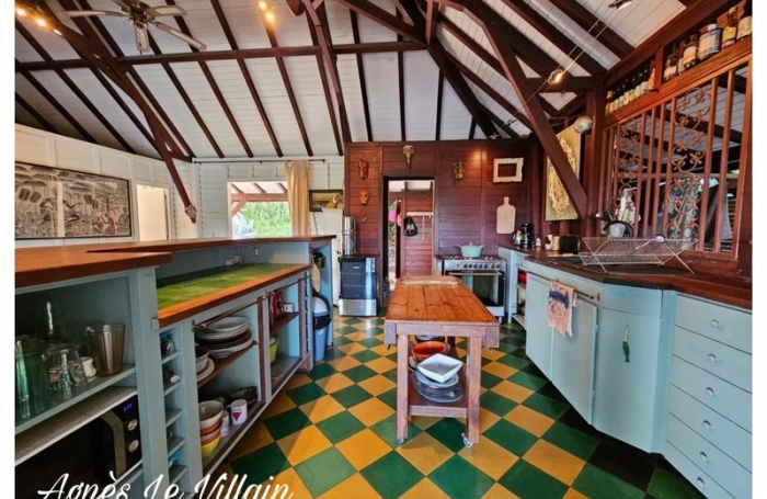 Vente Maison 241m&sup2; 12 pièces Deshaies