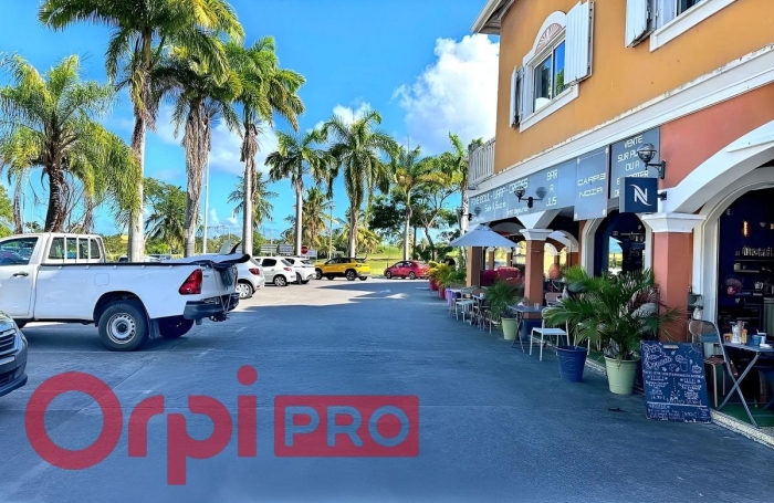 Location Local commercial 97118