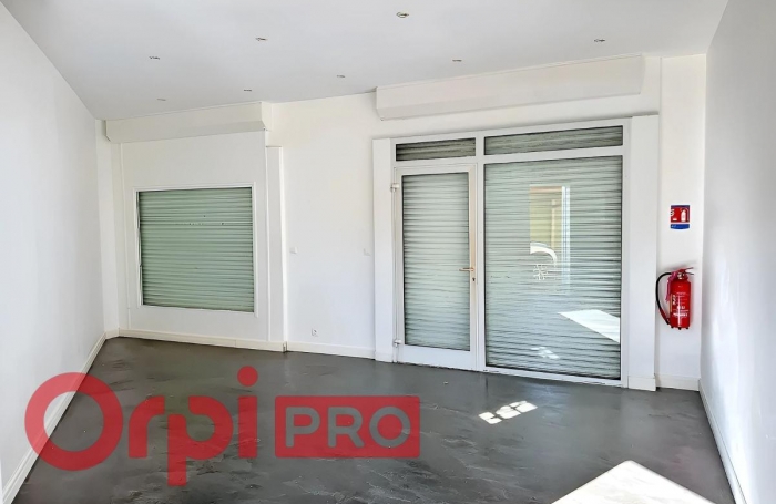 Location Local commercial 26m&sup2; Saint Fran&ccedil;ois