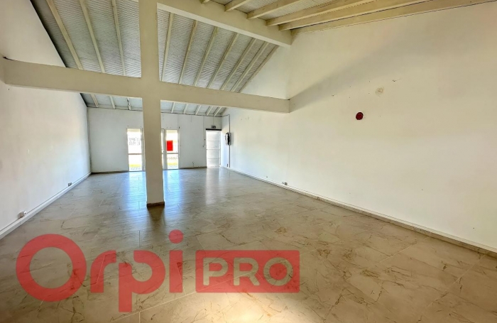 Location Local commercial 70m&sup2; Saint Fran&ccedil;ois