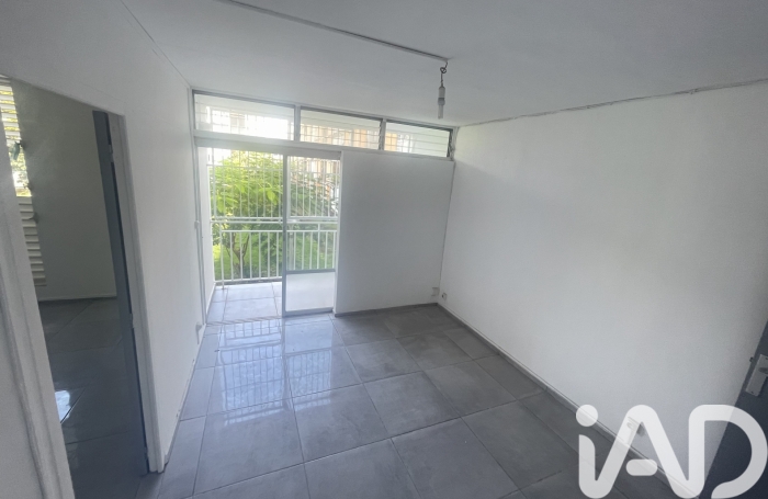 Location Appartement 65m&sup2; 4 pièces Les Abymes