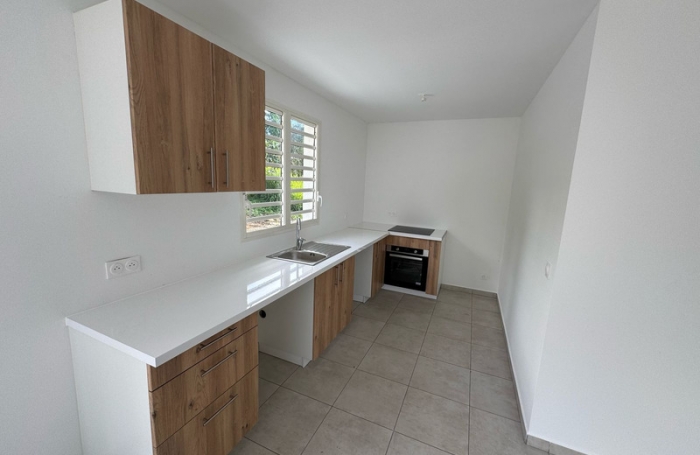 Location Maison 56m&sup2; 3 pièces Gourbeyre