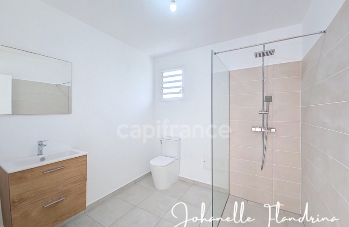 Location Maison 54m&sup2; 3 pièces Gourbeyre