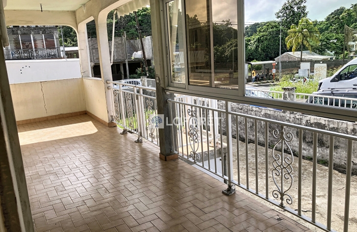 Location Maison 92.73m&sup2; 4 pi&egrave;ces Les Abymes