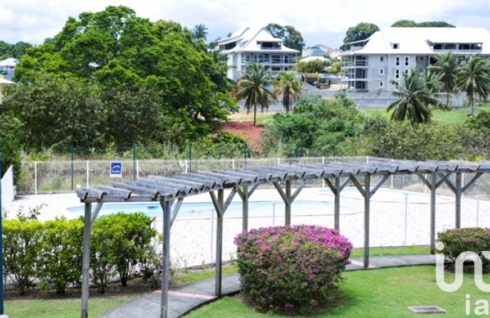 Vente Appartement 66m&sup2; 3 pièces Baie Mahault