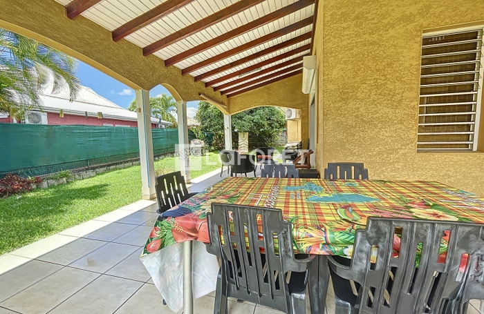 Vente Maison 102m&sup2; 4 pi&egrave;ces Sainte Rose