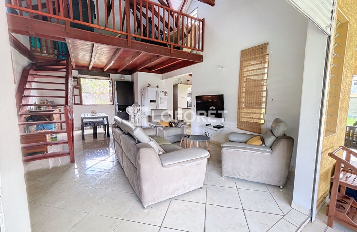 Vente Maison 102m&sup2; 4 pi&egrave;ces Sainte Rose