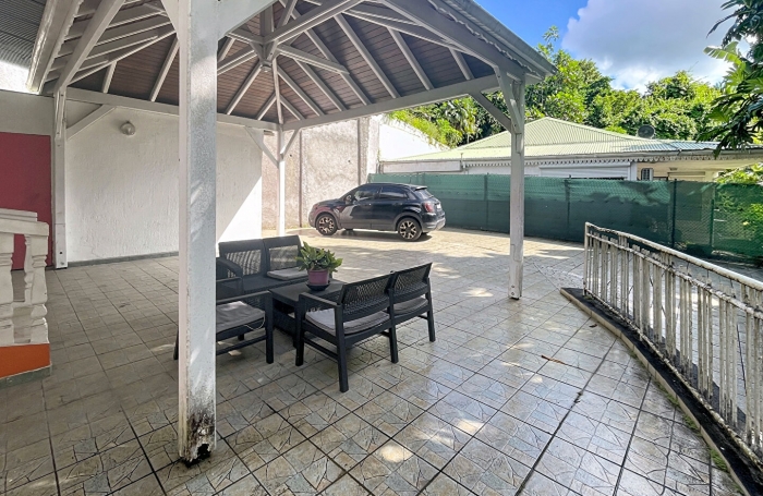 Location Maison 120m&sup2; 6 pi&egrave;ces Gosier