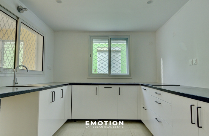 Maison Mitoyenne de 136 m2 - CAPESTERRE BELLE EAU