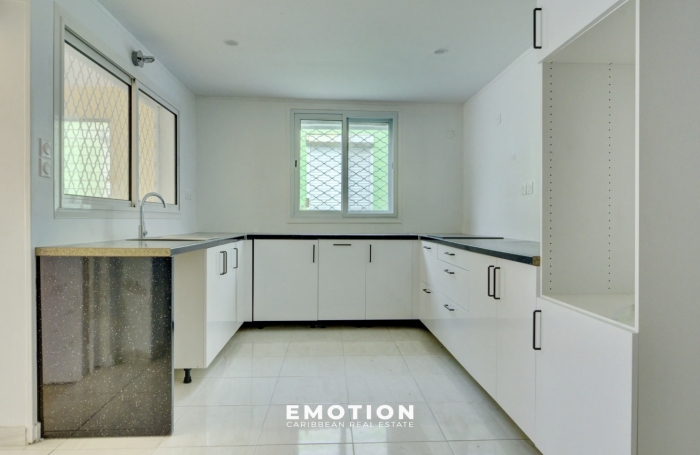 Maison Mitoyenne de 136 m2 - CAPESTERRE BELLE EAU