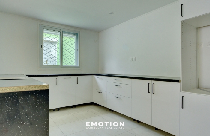 Maison Mitoyenne de 136 m2 - CAPESTERRE BELLE EAU