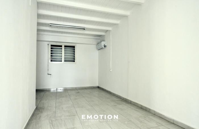 Maison Mitoyenne de 136 m2 - CAPESTERRE BELLE EAU