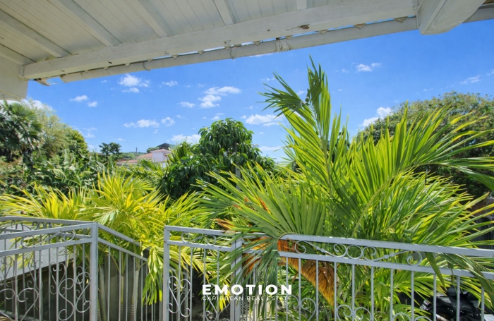 ENSEMBLE IMMOBILIER   2 MAISONS LOU&Eacute;ES   75,25 m2 BASSE-TERRE Nouveau mandat exclusif