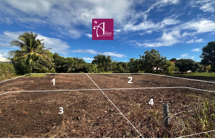 Terrain plat de 788 m2 - secteur DUBEDOU - 147.900 &euro;