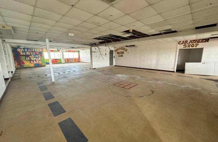 Location Local commercial 97118