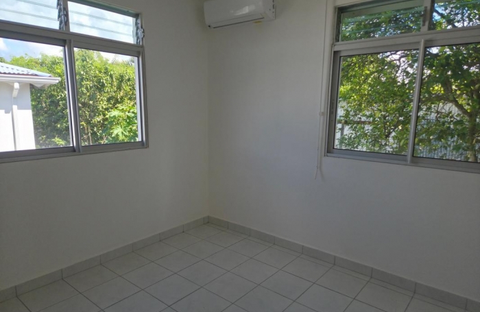 Vente Maison 103m&sup2; 4 pièces Gosier