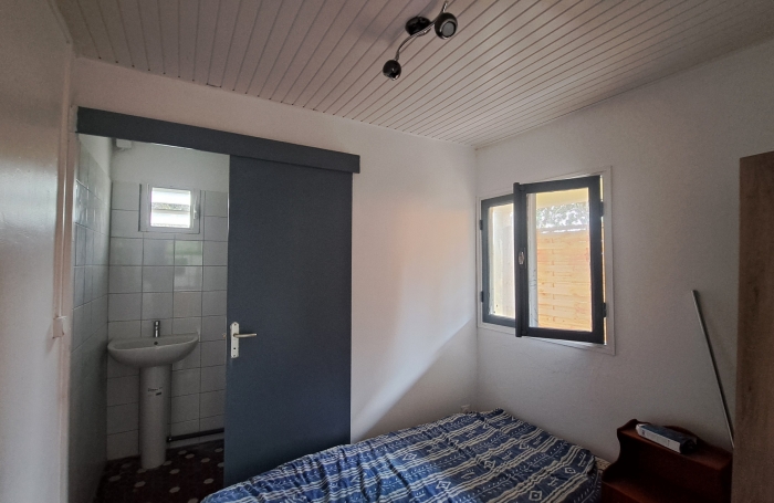 T2 meubl&eacute; pour &eacute;tudiant avec terrasse et jardinet, proche universit&eacute; et nature