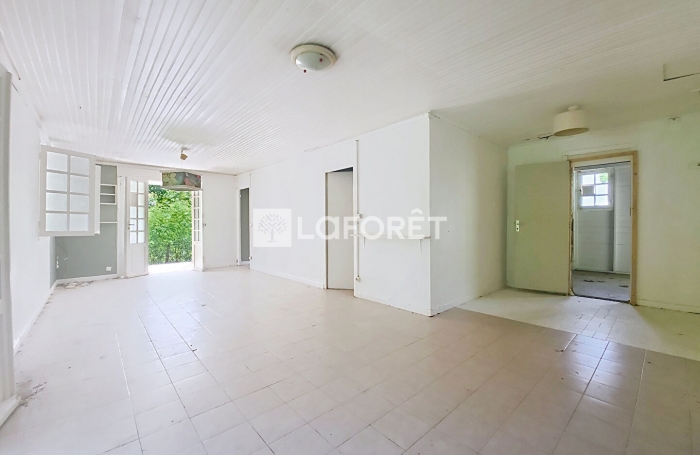 Vente Maison 93m&sup2; 5 pi&egrave;ces Petit-Canal