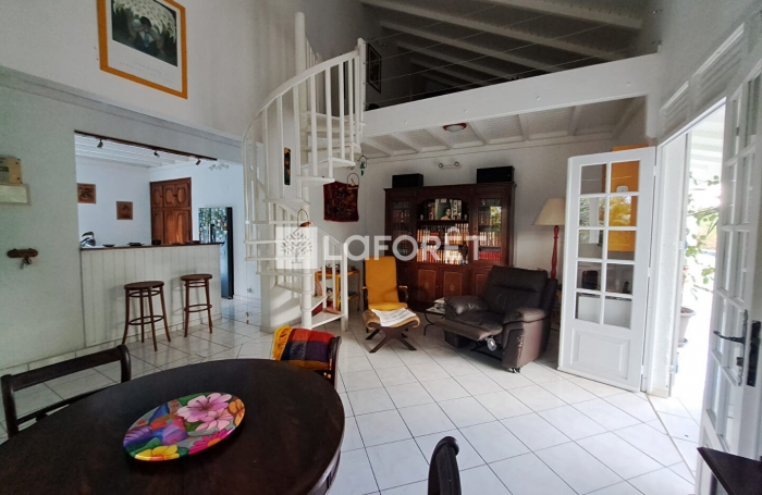 Vente Maison 150m&sup2; 5 pi&egrave;ces Lamentin