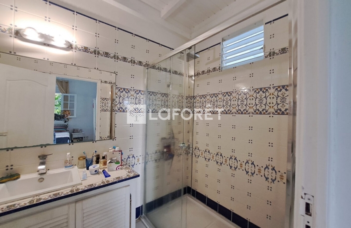 Vente Maison 150m&sup2; 5 pi&egrave;ces Lamentin