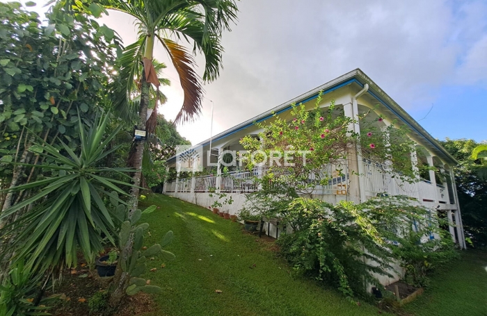 Vente Maison 150m&sup2; 5 pi&egrave;ces Lamentin