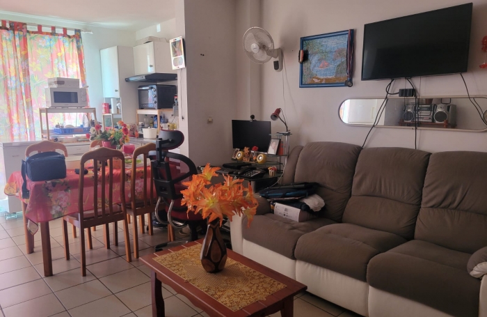 Gourbeyre Marina de Rivi&egrave;re Sens T2