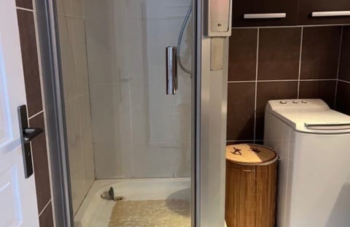 SAINT FRANCOIS - PROCHE BOURG - DANS RESIDENCE DE STANDING - BEL APPARTEMENT