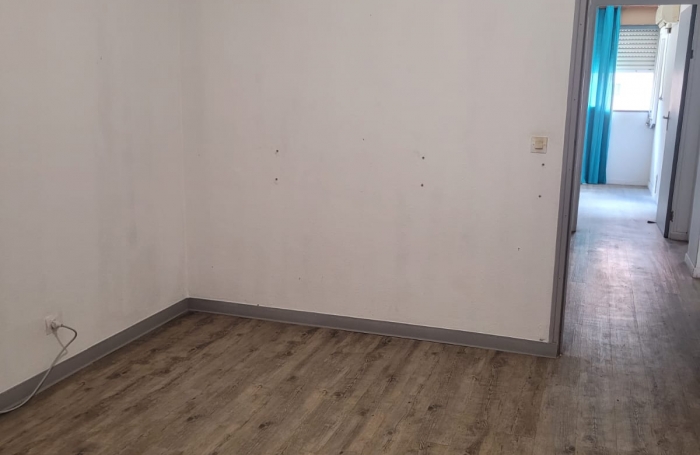 POINTE A PITRE - CENTRE - SPACIEUX APPARTEMENT TYPE 5