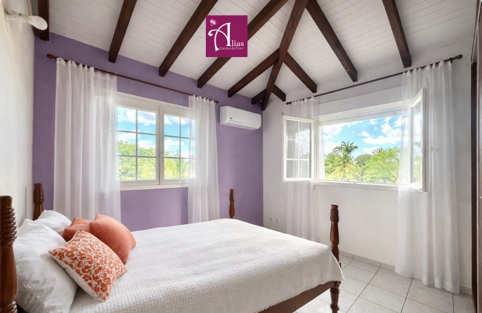 MAISON MEUBL&Eacute;E GRAND JARDIN CLOTUR&Eacute; ST ANNE/MOULE