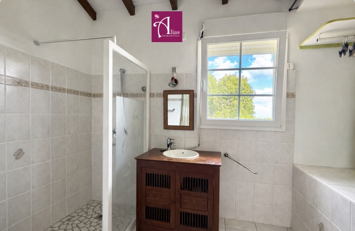 MAISON MEUBL&Eacute;E GRAND JARDIN CLOTUR&Eacute; ST ANNE/MOULE