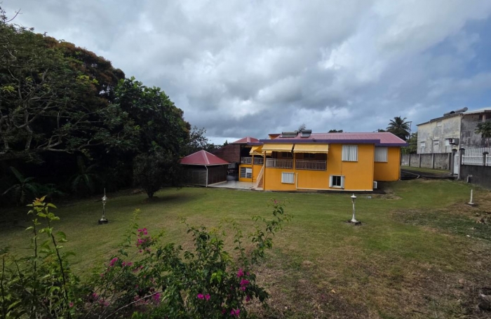 Vente Maison 163m&sup2; 6 pièces Petit-Canal