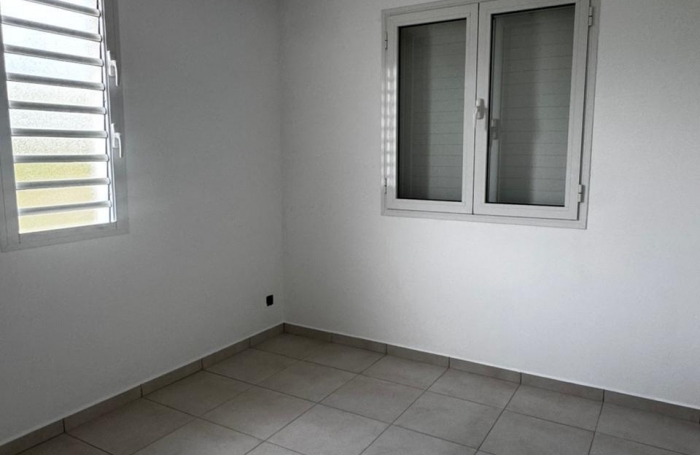 Maison 4 pi&egrave;ces dans un environnement calme et verdoyant