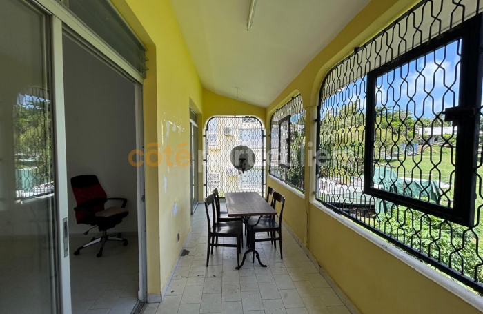 Vente Immeuble 8 pi&egrave;ces Gosier