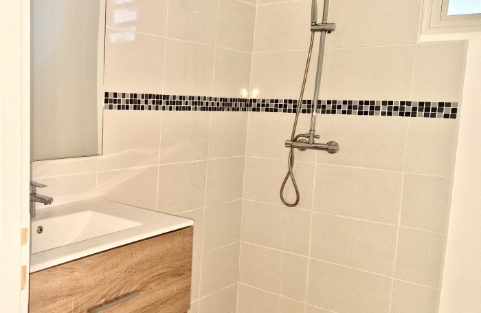 Villas neuve de 4 pi&egrave;ces situ&eacute;e aux ABYMES