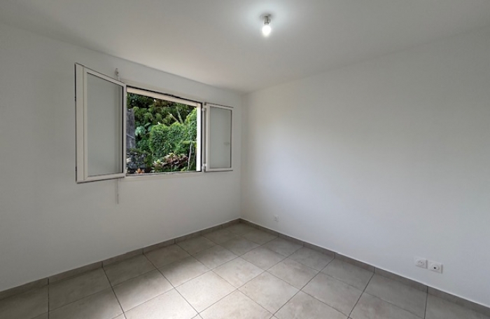 Maison individuelle de type trois - LONGFORT IMMOBILIER