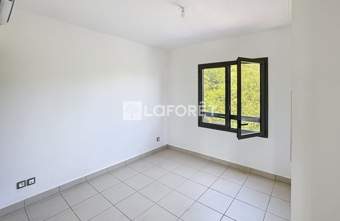 Location Appartement 66.53m&sup2; 3 pi&egrave;ces Saint Fran&ccedil;ois
